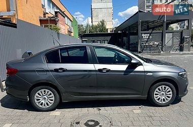 Седан Fiat Tipo 2021 в Ужгороді