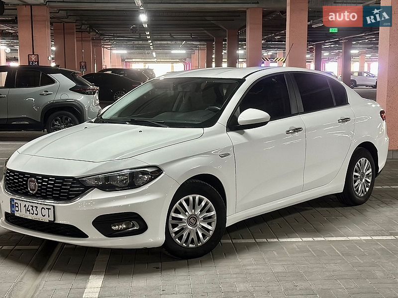 Седан Fiat Tipo 2018 в Києві