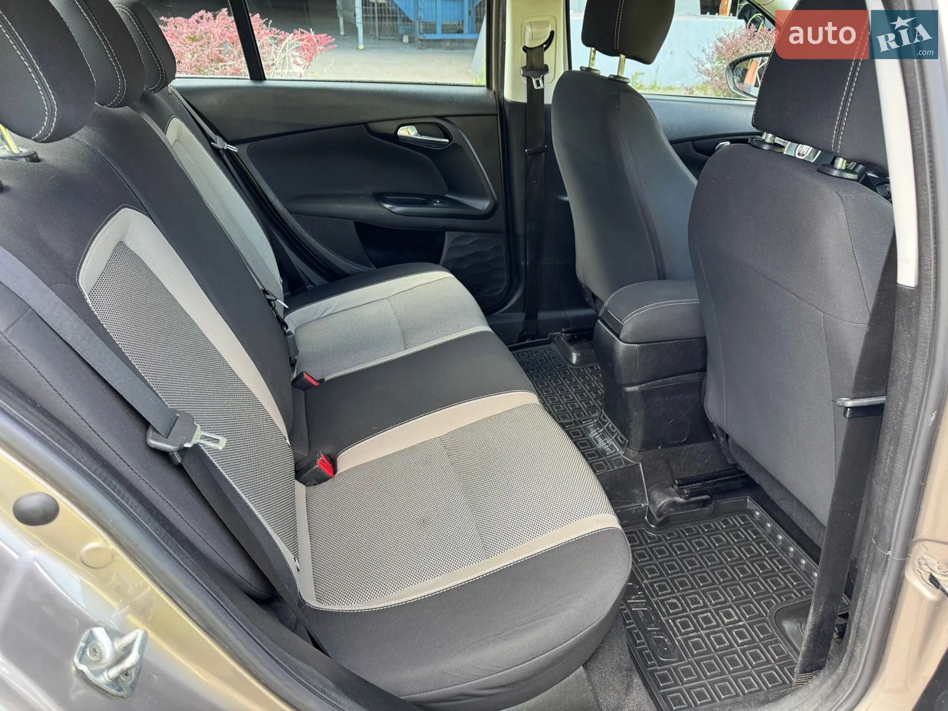 2017 Fiat Tipo - мініатюра 14