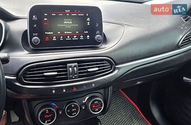 Хэтчбек Fiat Tipo 2016 в Бориславе