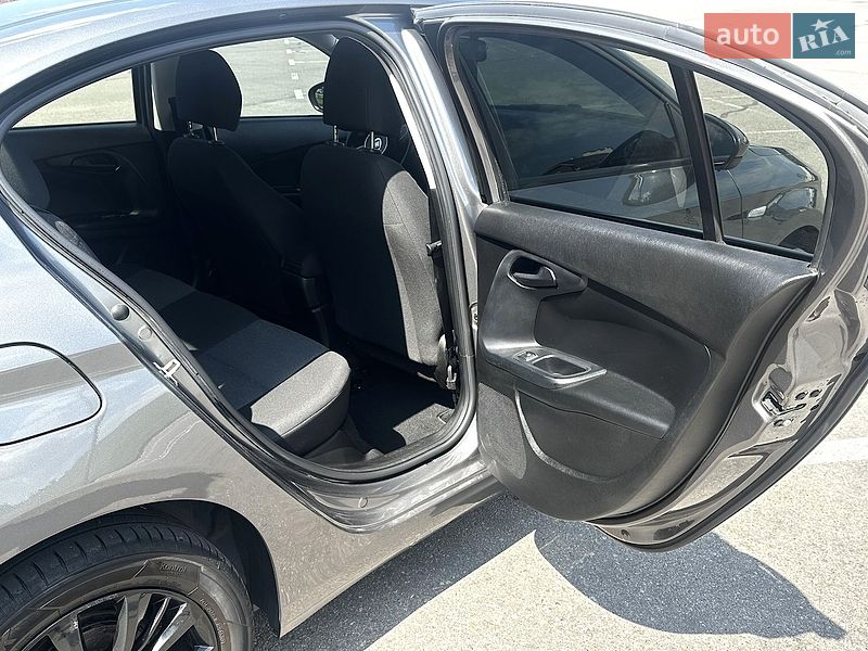 Седан Fiat Tipo 2019 в Киеве