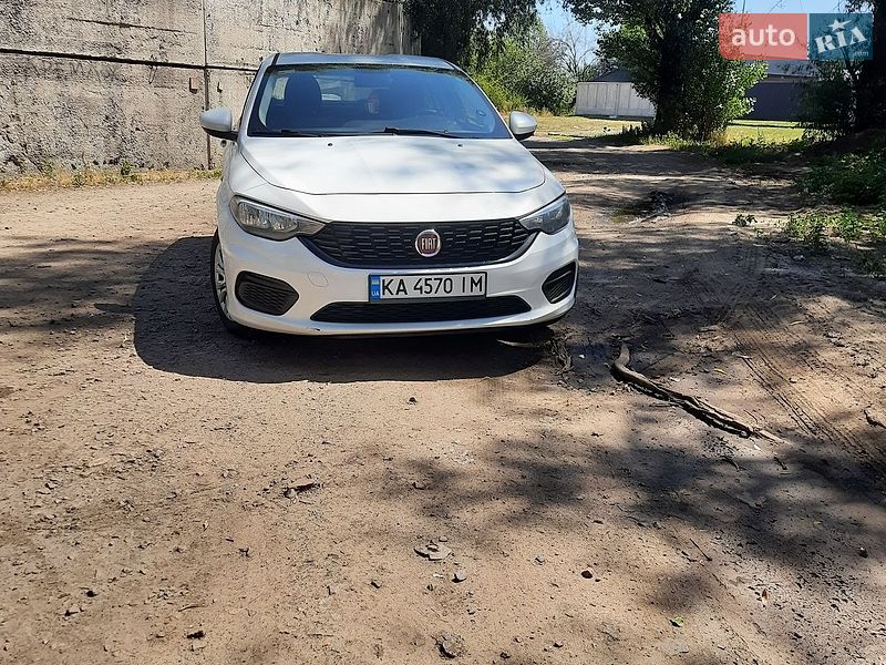 Седан Fiat Tipo 2020 в Черкассах
