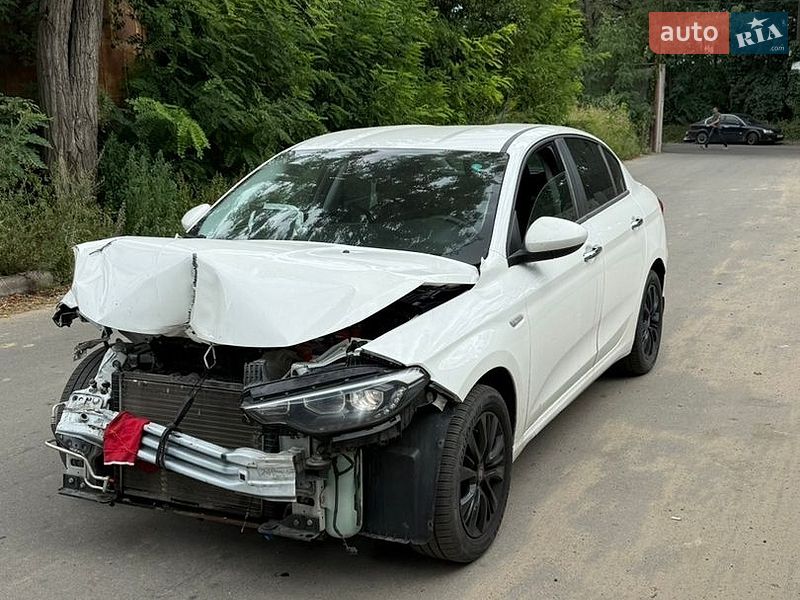 Fiat Tipo 2019 Fiat Tipo 2019