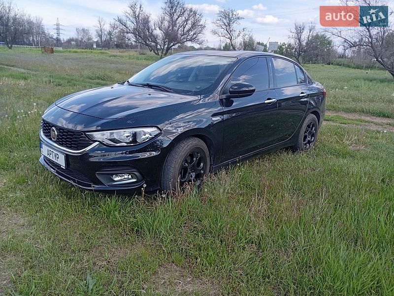 Седан Fiat Tipo 2017 в Дніпрі