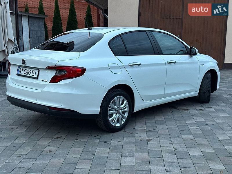 Седан Fiat Tipo 2018 в Калуше