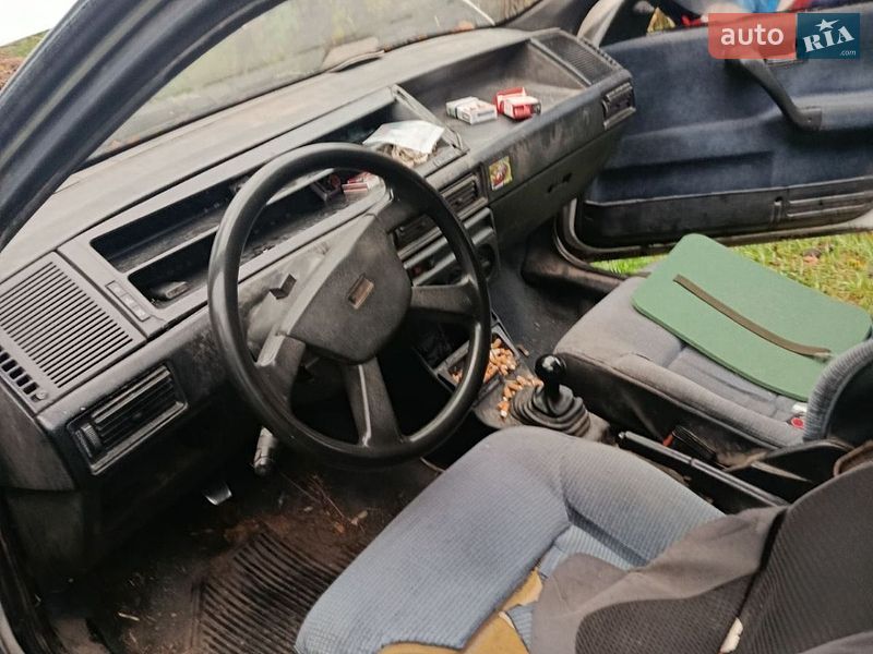 Хэтчбек Fiat Tipo 1991 в Смеле
