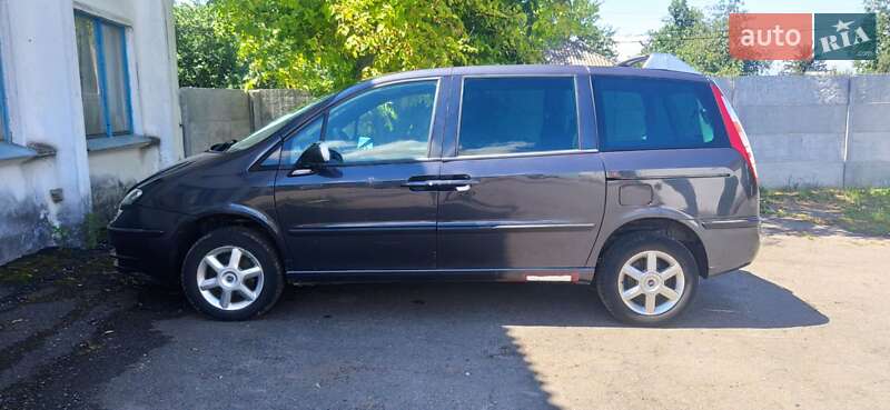 Мінівен Fiat Ulysse 2006 в Глобиному фото 12 Мінівен Fiat Ulysse 2006 в Глобиному