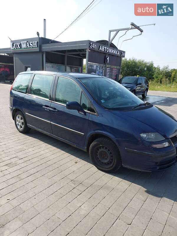 Минивэн Fiat Ulysse 2004 в Каменке-Бугской