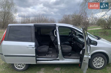 Минивэн Fiat Ulysse 2004 в 