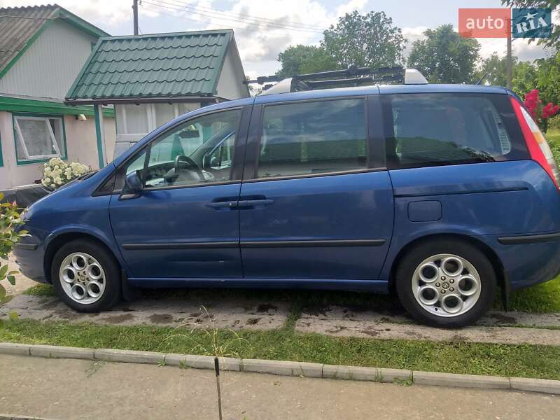 Минивэн Fiat Ulysse 2004 в Киеве