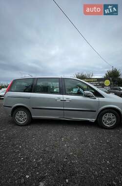Минивэн Fiat Ulysse 2004 в 