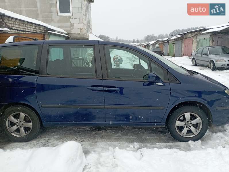 Минивэн Fiat Ulysse 2003 в Новояворовске