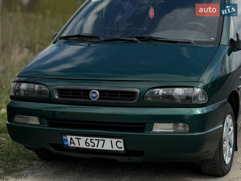 Мінівен Fiat Ulysse 1999 в Надвірній