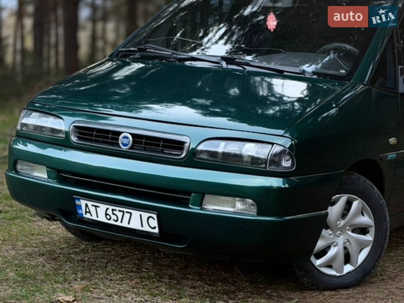 Мінівен Fiat Ulysse 1999 в Надвірній