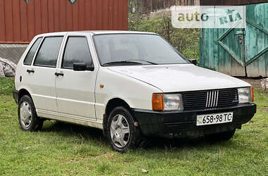 Хэтчбек Fiat Uno 1984 в 