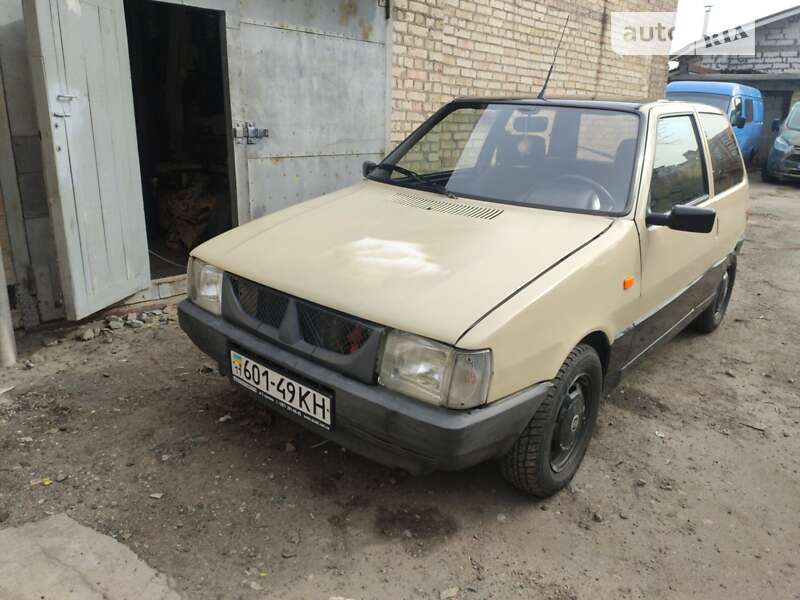 Хэтчбек Fiat Uno 1986 в Киеве