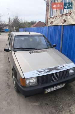 Хэтчбек Fiat Uno 1987 в Барвенкове