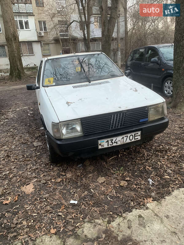 Хэтчбек Fiat Uno 1990 в Одессе фото Хэтчбек Fiat Uno 1990 в Одессе