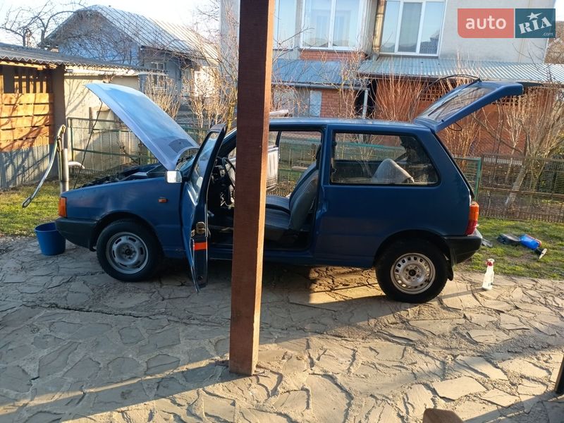 Хетчбек Fiat Uno 1988 в Івано-Франківську
