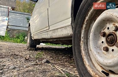 Хэтчбек Fiat Uno 1988 в Черновцах