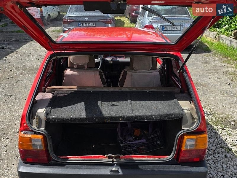 Хетчбек Fiat Uno 1989 в Апостоловому