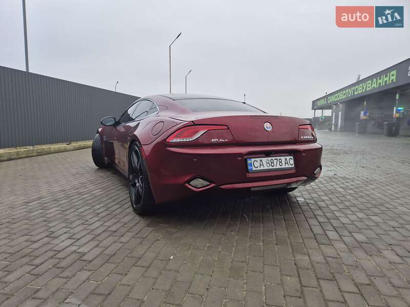 Седан Fisker Karma 2012 в Черкасах