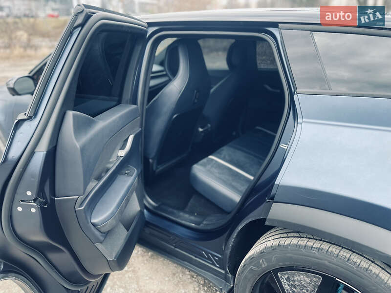 Внедорожник / Кроссовер Fisker Ocean 2023 в Тернополе