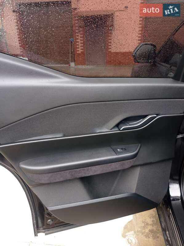 Внедорожник / Кроссовер Fisker Ocean 2023 в Бердичеве фото 15 Внедорожник / Кроссовер Fisker Ocean 2023 в Бердичеве