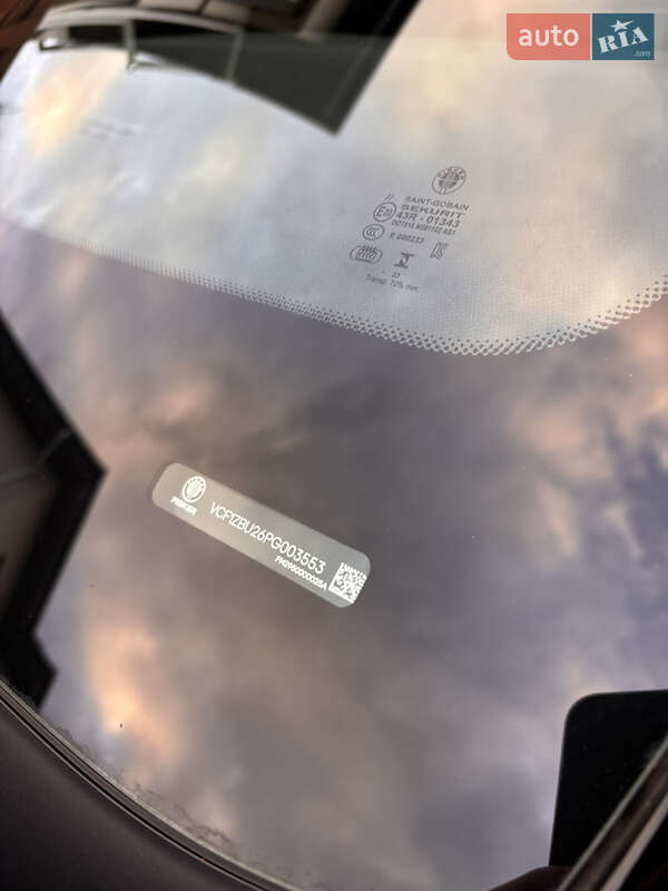 Внедорожник / Кроссовер Fisker Ocean 2023 в Киеве