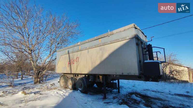 Самоскид напівпричіп Fliegl DHKA 2005 в Роздільній