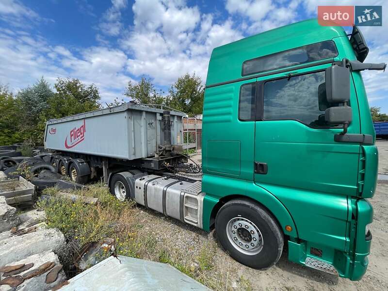 Самосвал полуприцеп Fliegl DHKA 2007 в Одессе