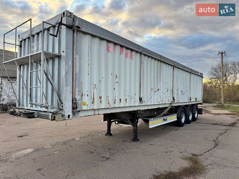 Контейнеровоз напівпричіп Fliegl SDS 2005 в Голованівську фото Контейнеровоз напівпричіп Fliegl SDS 2005 в Голованівську