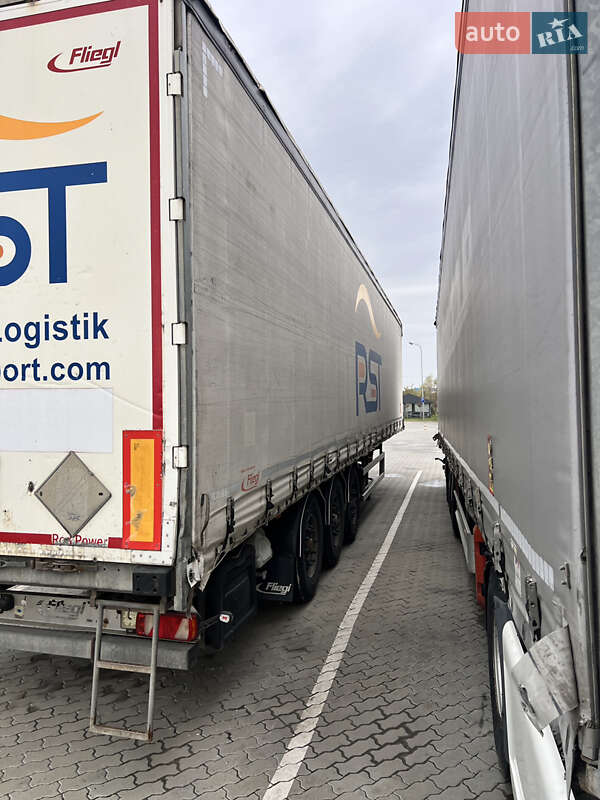 Тентований борт (штора) - напівпричіп Fliegl SDS 2014 в Львові