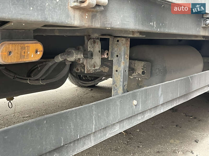 Тентованный борт (штора) - прицеп Fliegl TPS 2005 в Киеве фото 4 Тентованный борт (штора) - прицеп Fliegl TPS 2005 в Киеве