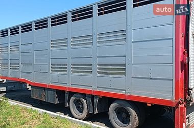 Для перевезення тварин - напівпричіп Floor FLO 1994 в Кременчуці