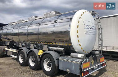 Цистерна полуприцеп Fluid CSP 2004 в 