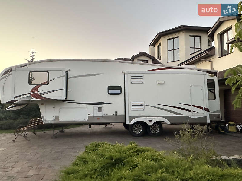 Дом на колесах Ford 2010 в Киеве фото 5 Дом на колесах Ford 2010 в Киеве