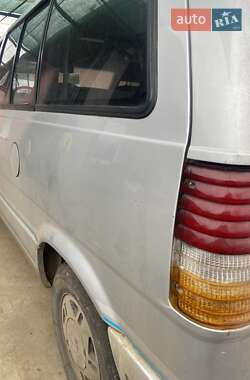 Минивэн Ford Aerostar 1993 в 