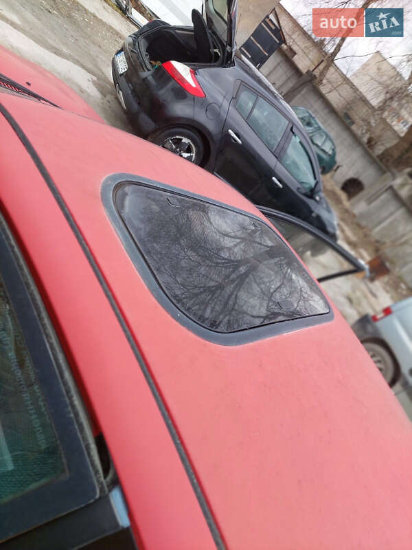 Хэтчбек Ford Aspire 1994 в Львове