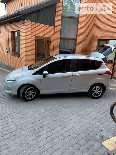 Хетчбек Ford B-Max 2015 в Вінниці