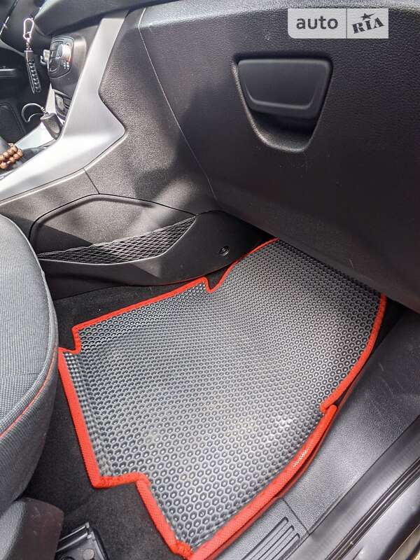 Микровэн Ford B-Max 2015 в Полтаве