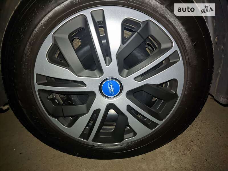 Микровэн Ford B-Max 2015 в Полтаве