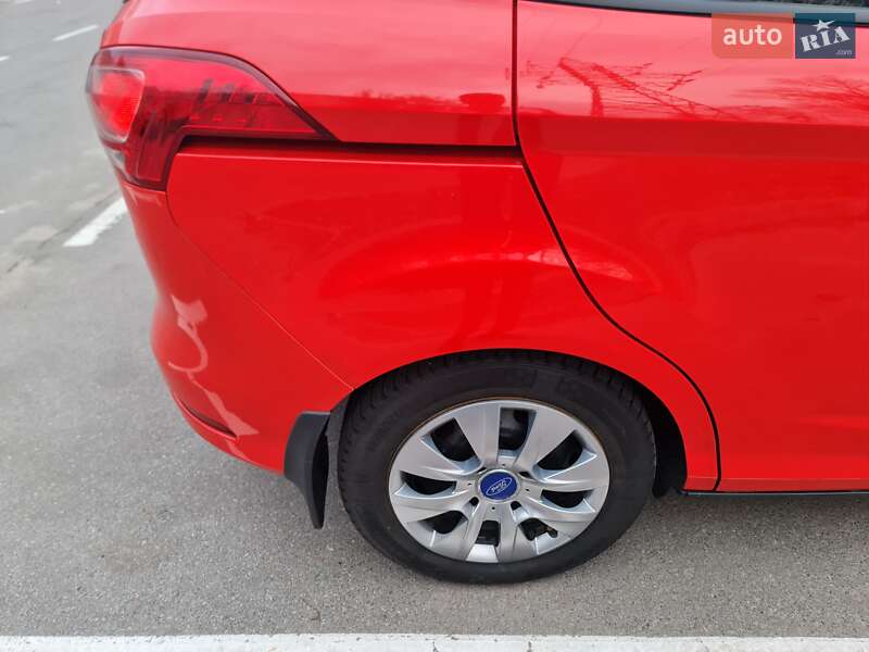 Мікровен Ford B-Max 2014 в Києві