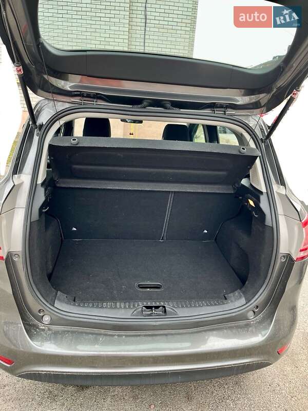 Микровэн Ford B-Max 2015 в Киеве