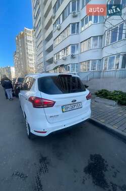 Мікровен Ford B-Max 2013 в 