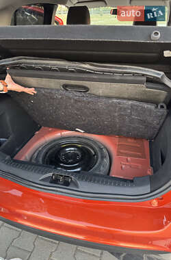 Мікровен Ford B-Max 2013 в 