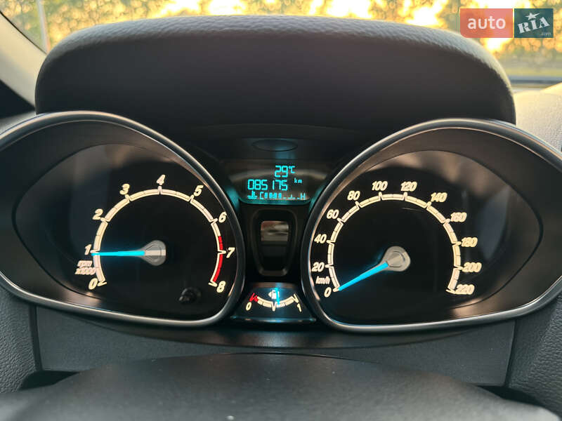 Микровэн Ford B-Max 2013 в Николаеве