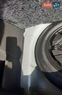 Мікровен Ford B-Max 2013 в 