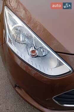 Микровэн Ford B-Max 2013 в 