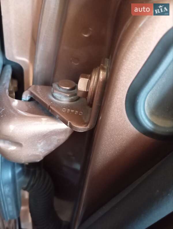 Микровэн Ford B-Max 2013 в Вольногорске